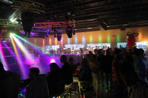 crowd-opn-second-floor-06